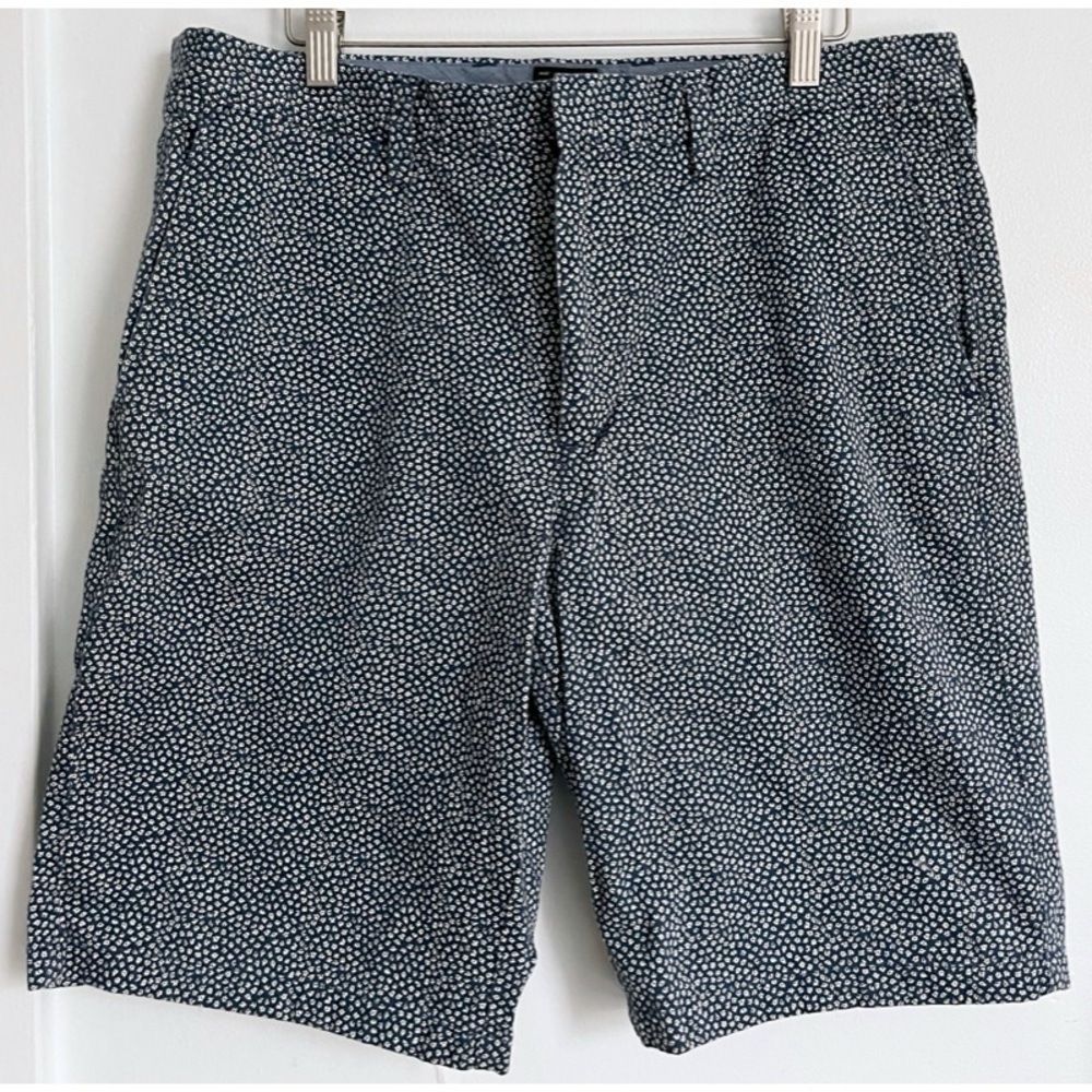 J. Crew • Floral Blue Patterned Club Shorts